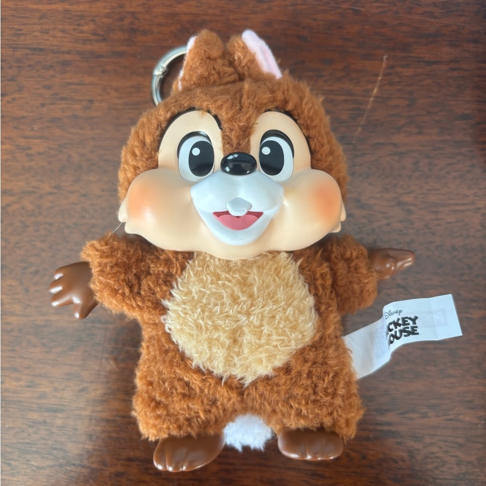 POP MART Mickey Family Figures Cute Together Keychain - CHIP